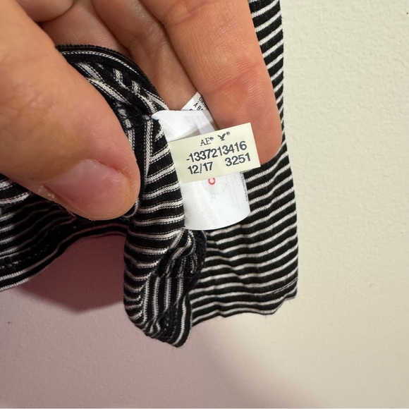 American Eagle Striped Cropped Tank Top | Size - Picture 6 of 6